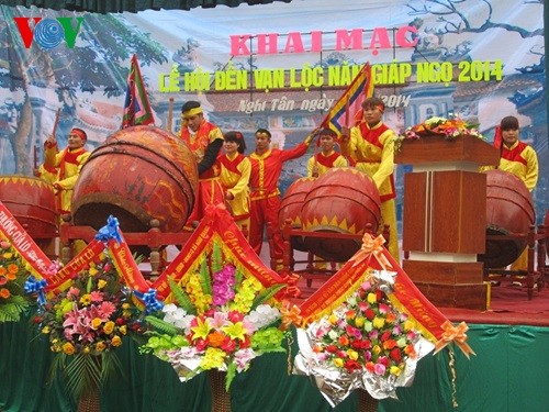 Festival honours royal court mandarin  - ảnh 2